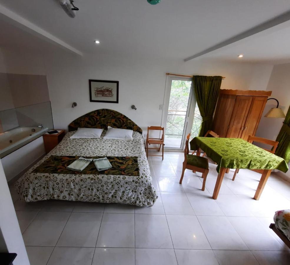 Familia Piatti B&B - Suites Ushuaïa Extérieur photo